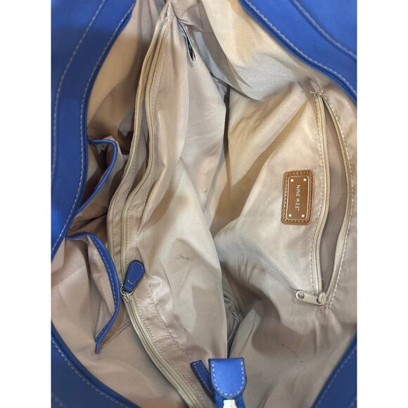 Nine West purse blue several compartments - Picture 6 of 10